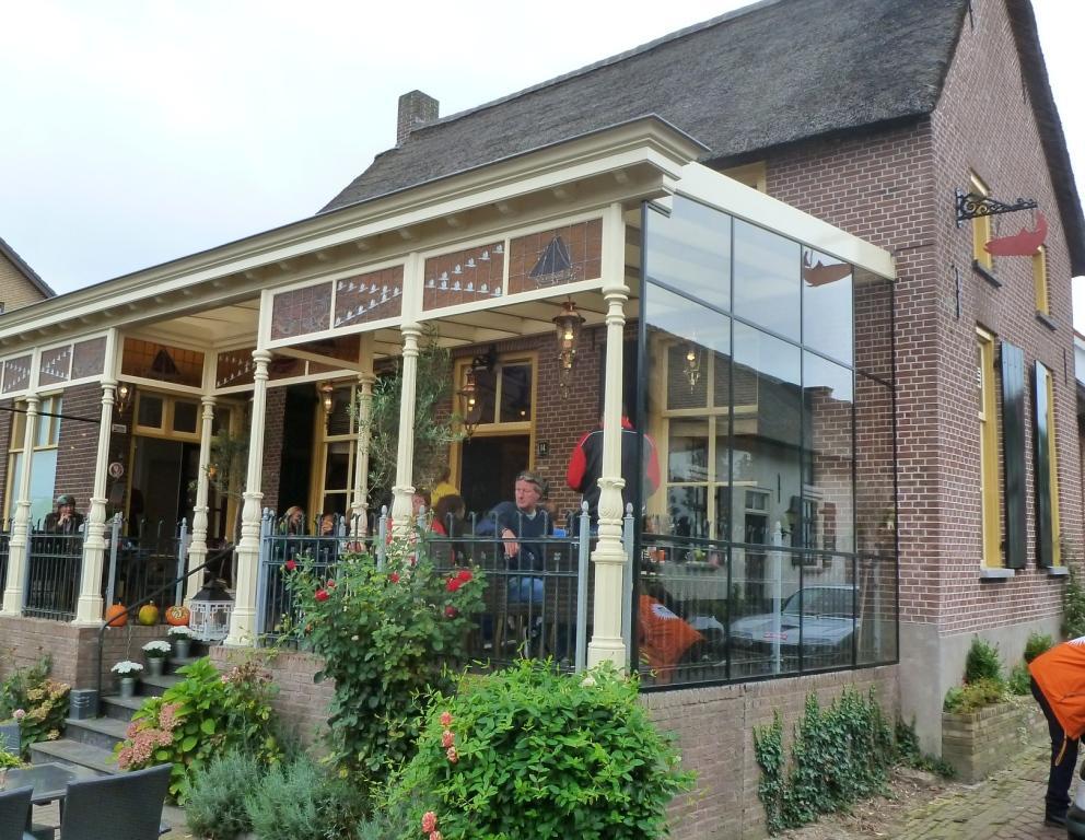 'T Oude Veerhuis Heerewaarden Eksteriør bilde