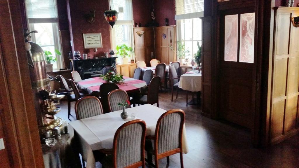 'T Oude Veerhuis Heerewaarden Eksteriør bilde